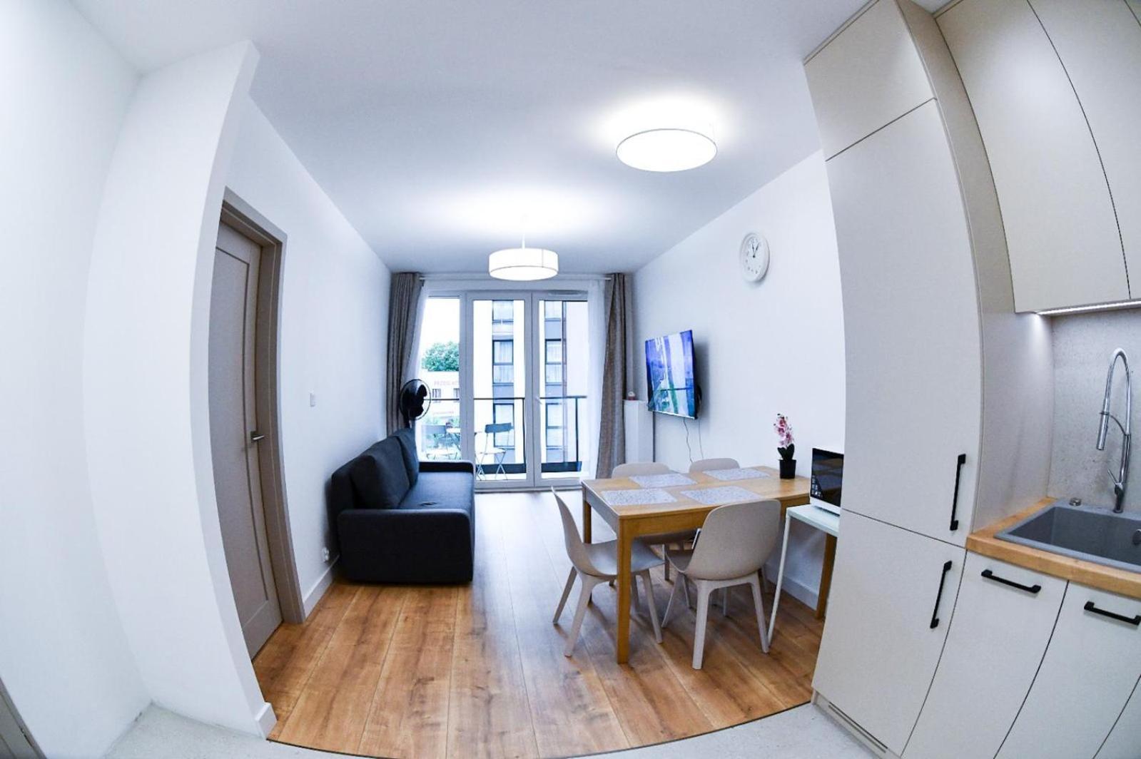 Elegant Two-Room Apartment, Sleeps 4, Near Turon Arena, With Balcony Krakau Exterior foto